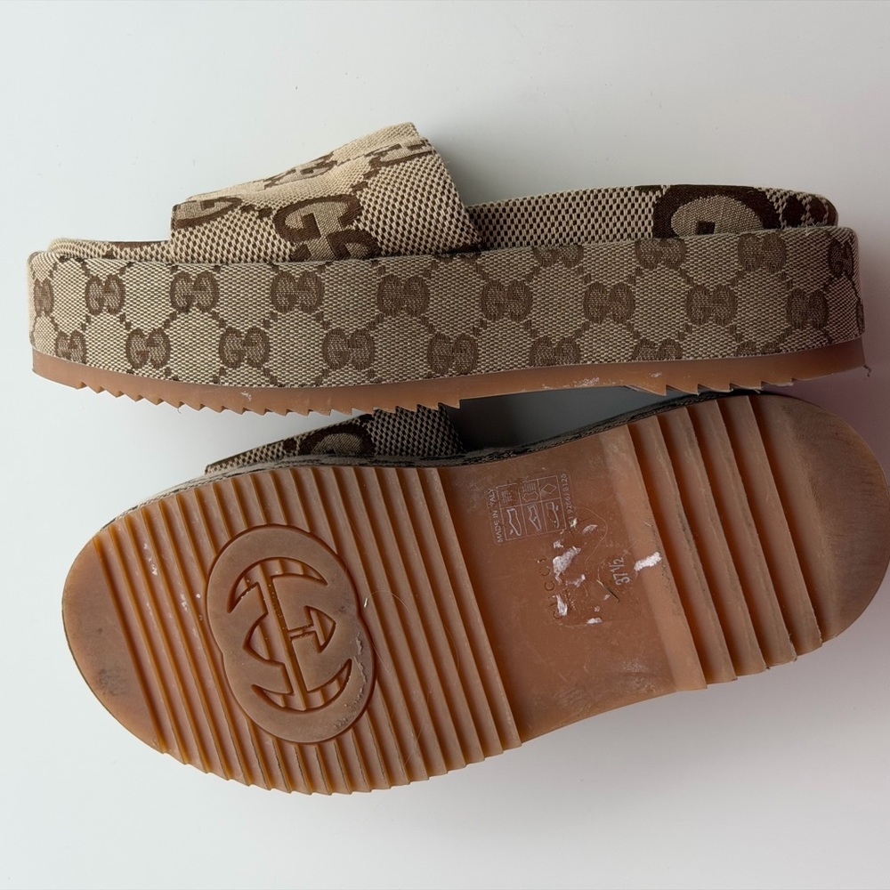 Gucci Beige and Brown Slippers - Picture 5 of 5